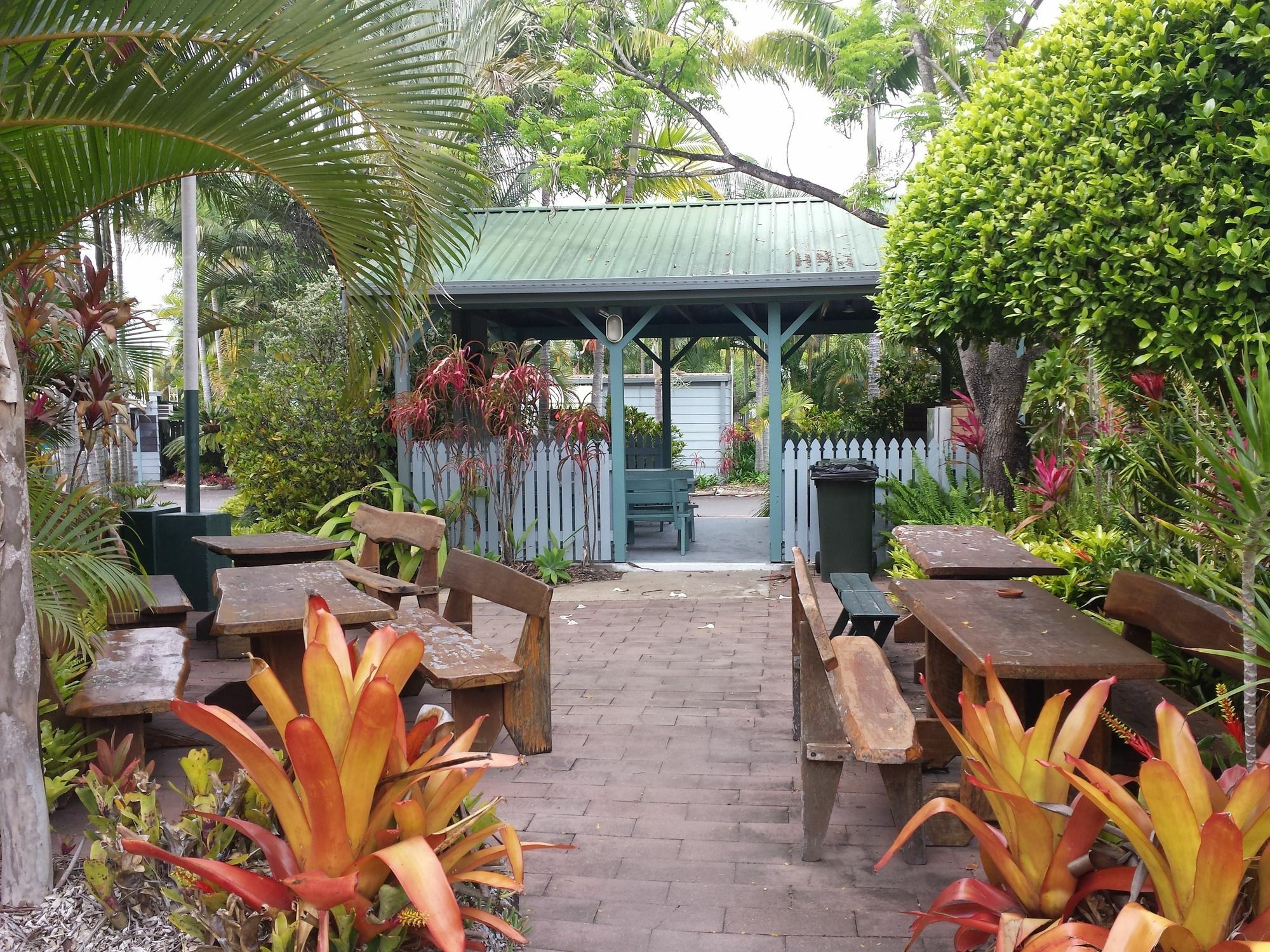Cane Village 2*